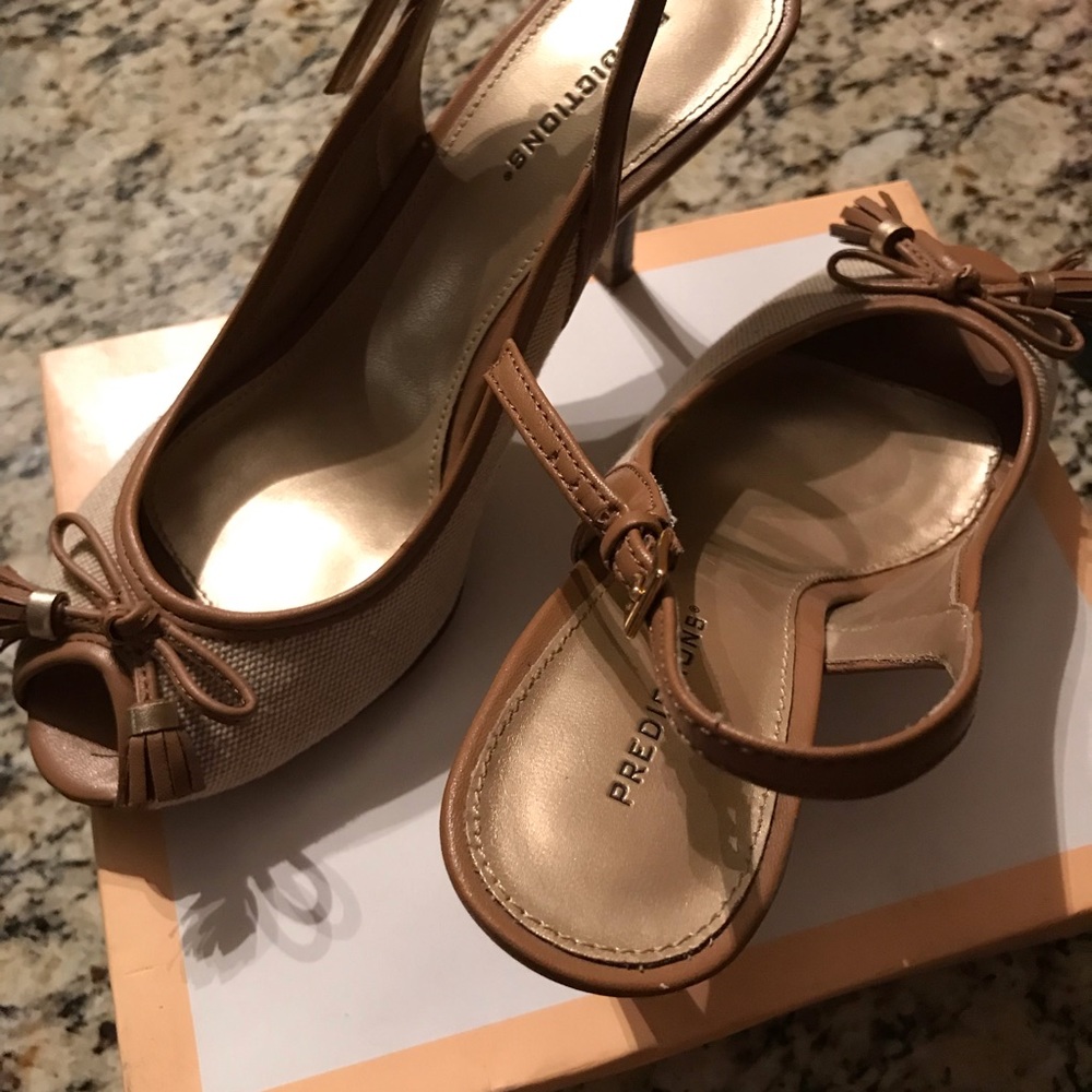 90’s/Early 00’s Style Open Toed Slingback Heels
